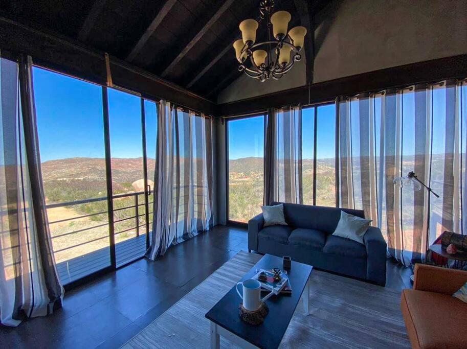Cabana Valzam 2 Entre Vinedos Rancho Tecate Resort 외부 사진