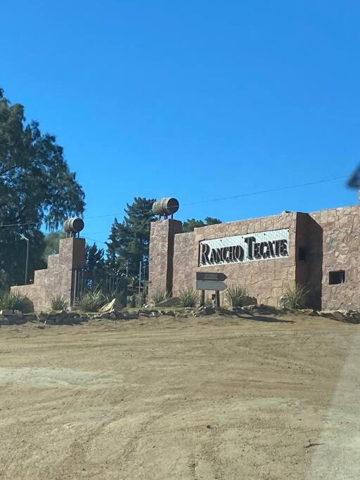 Cabana Valzam 2 Entre Vinedos Rancho Tecate Resort 외부 사진